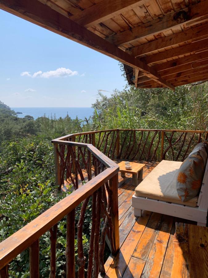 Bamboo Bungalow With Sea View In Kabak Bay, Oeluedeniz Fethiye Dış mekan fotoğraf