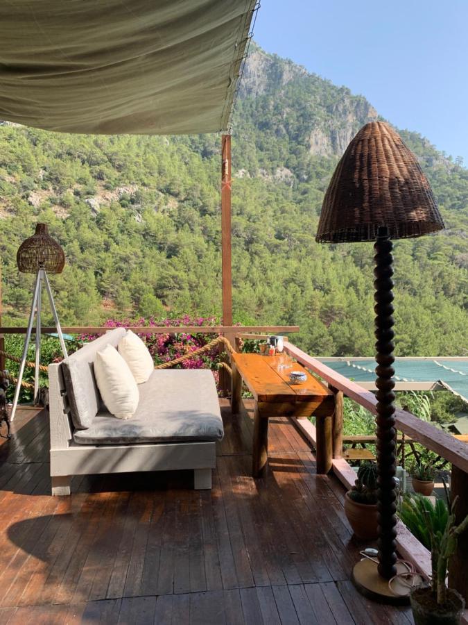 Bamboo Bungalow With Sea View In Kabak Bay, Oeluedeniz Fethiye Dış mekan fotoğraf